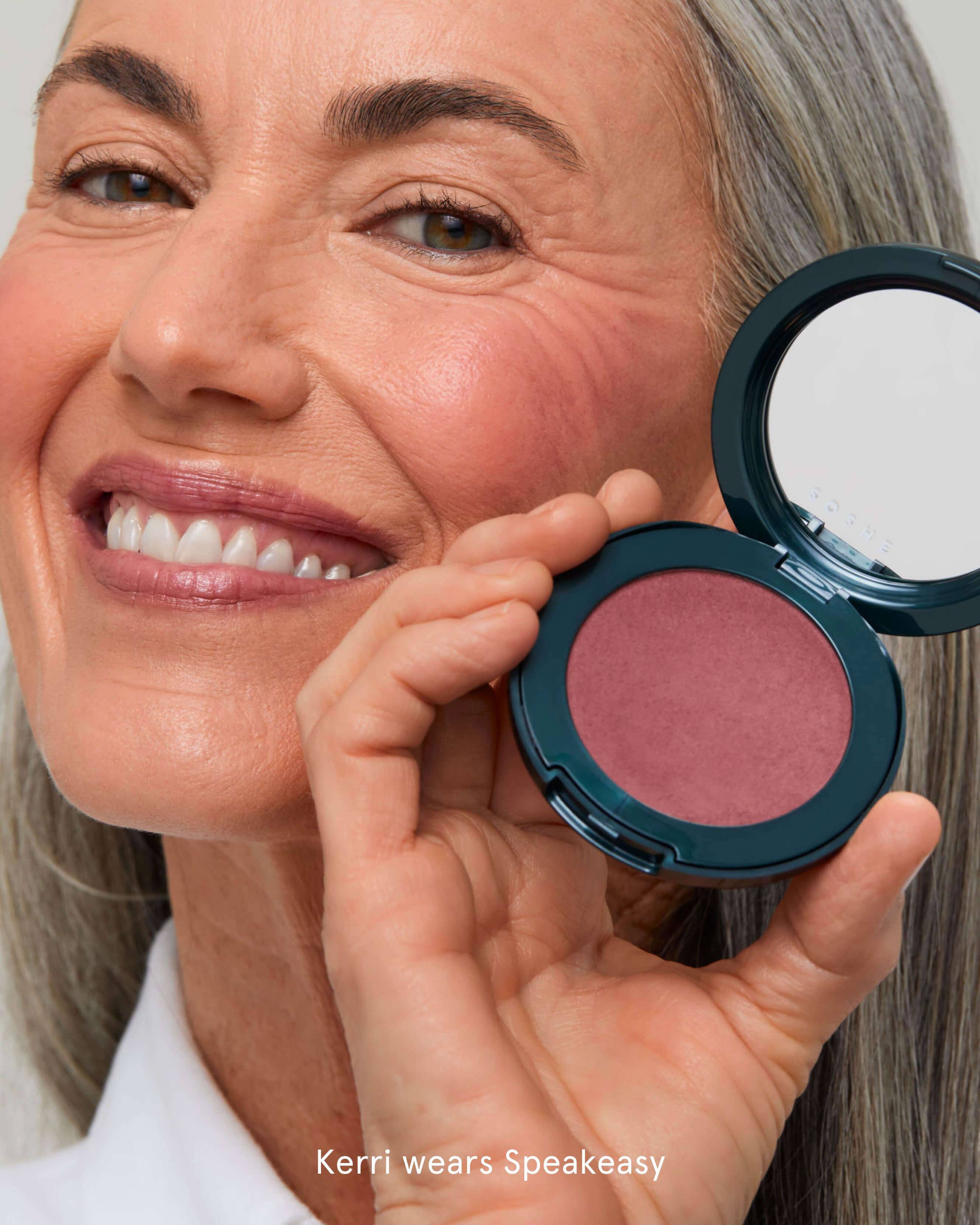 Blurring Pillow Blush & Brush Combo 7