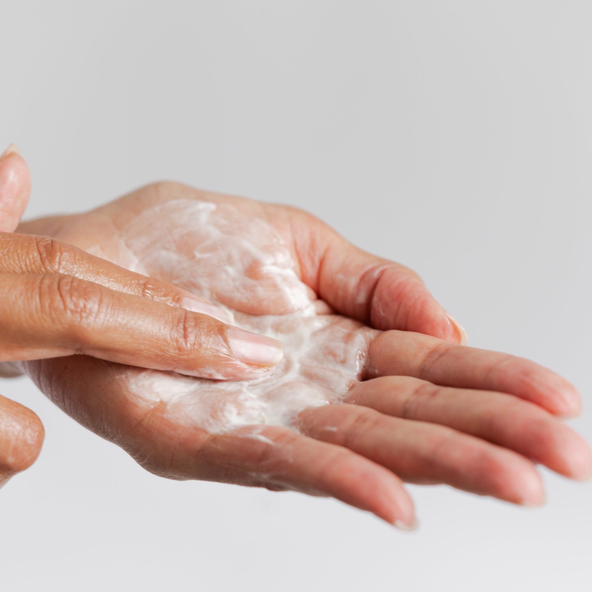 Replenishing Oil Cleanser 1