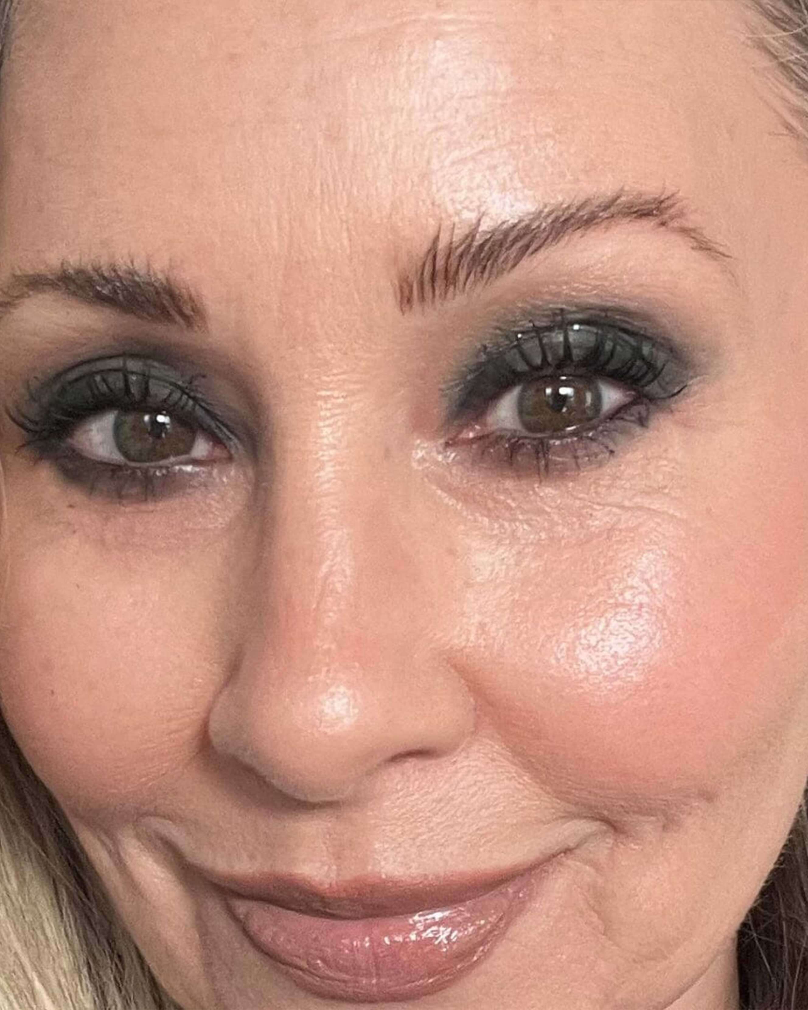 Hyaluronic Highlight Balm Last Call 6