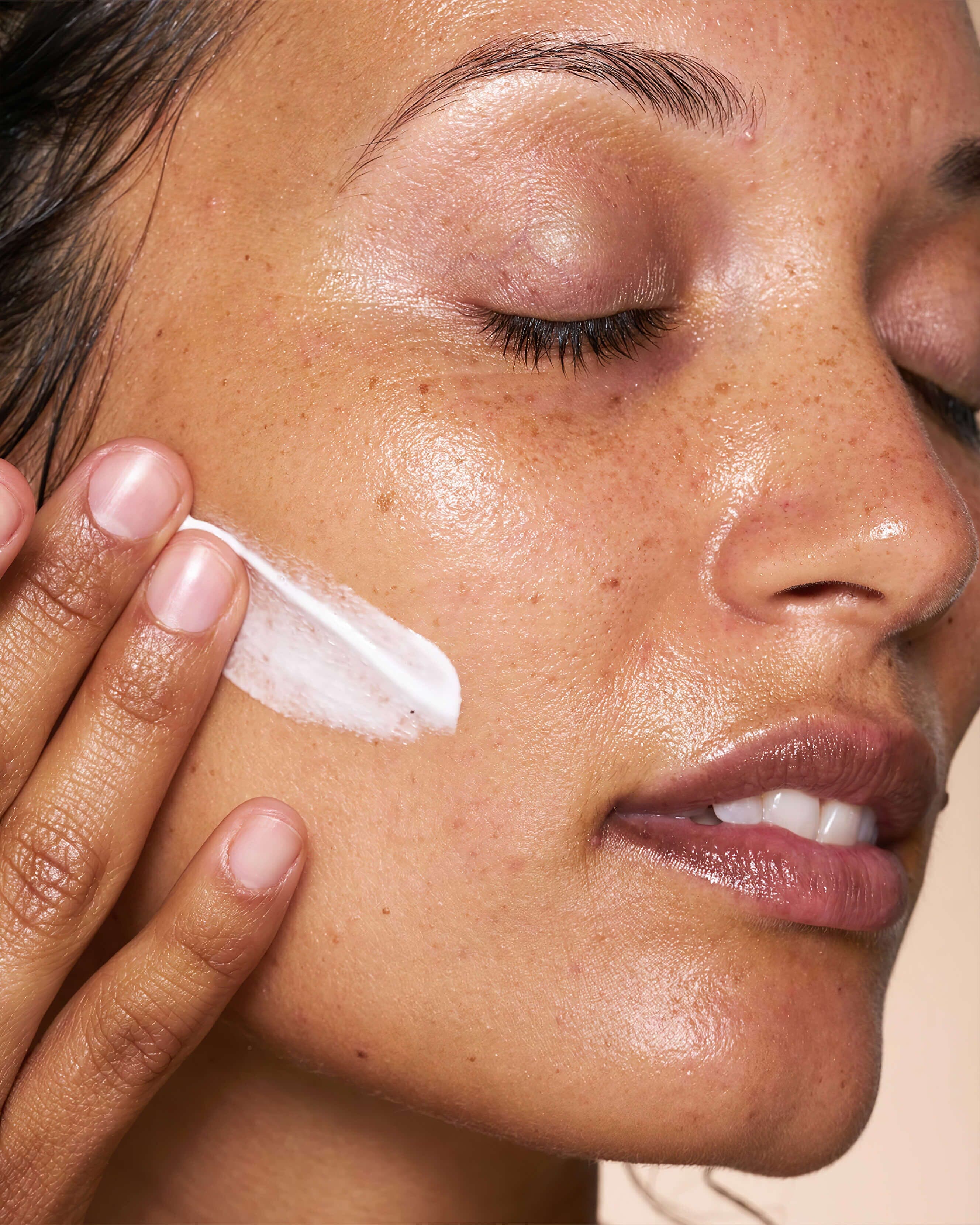 Atmosphere Protection®Cream 2