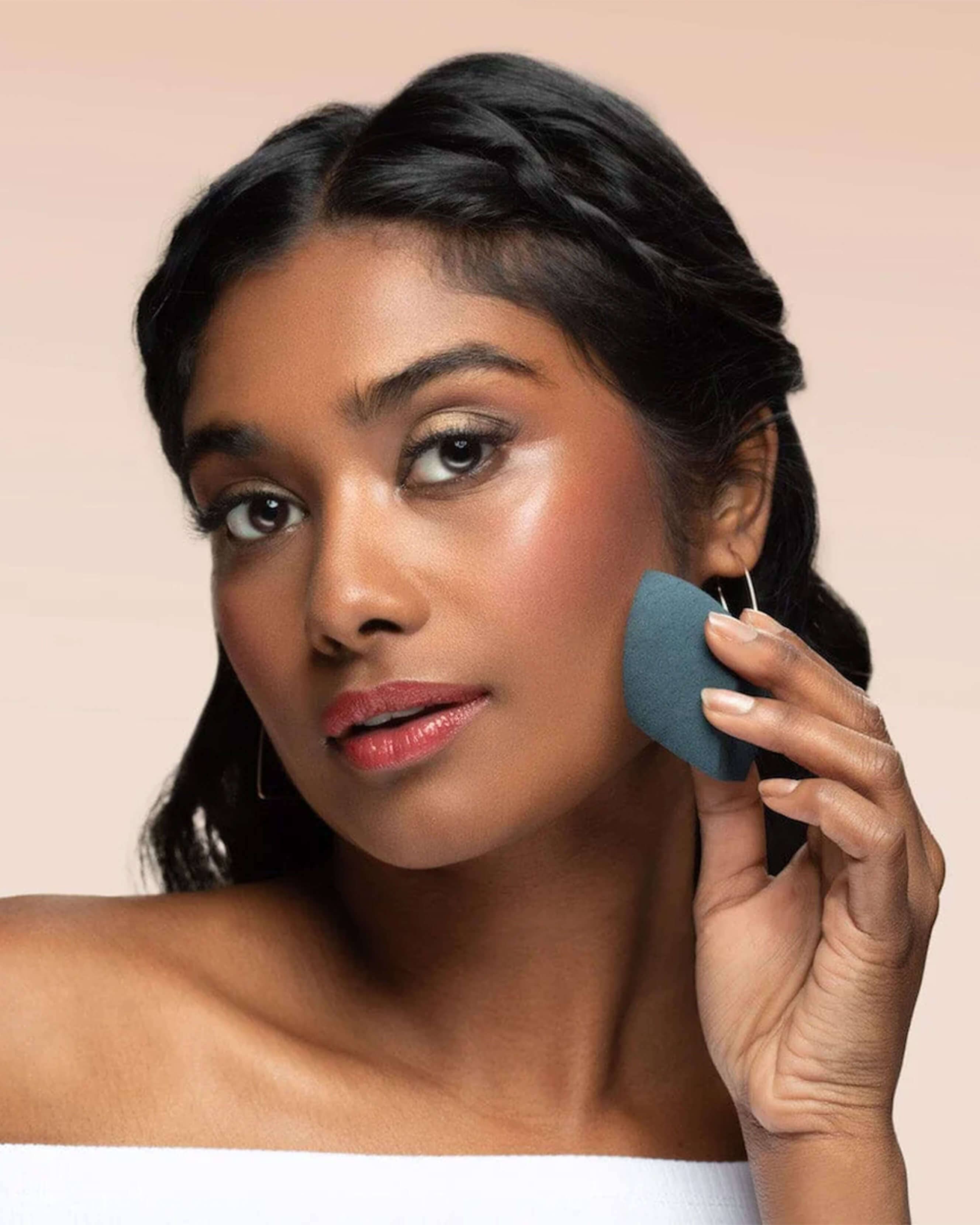 All In Complexion Sponge 1