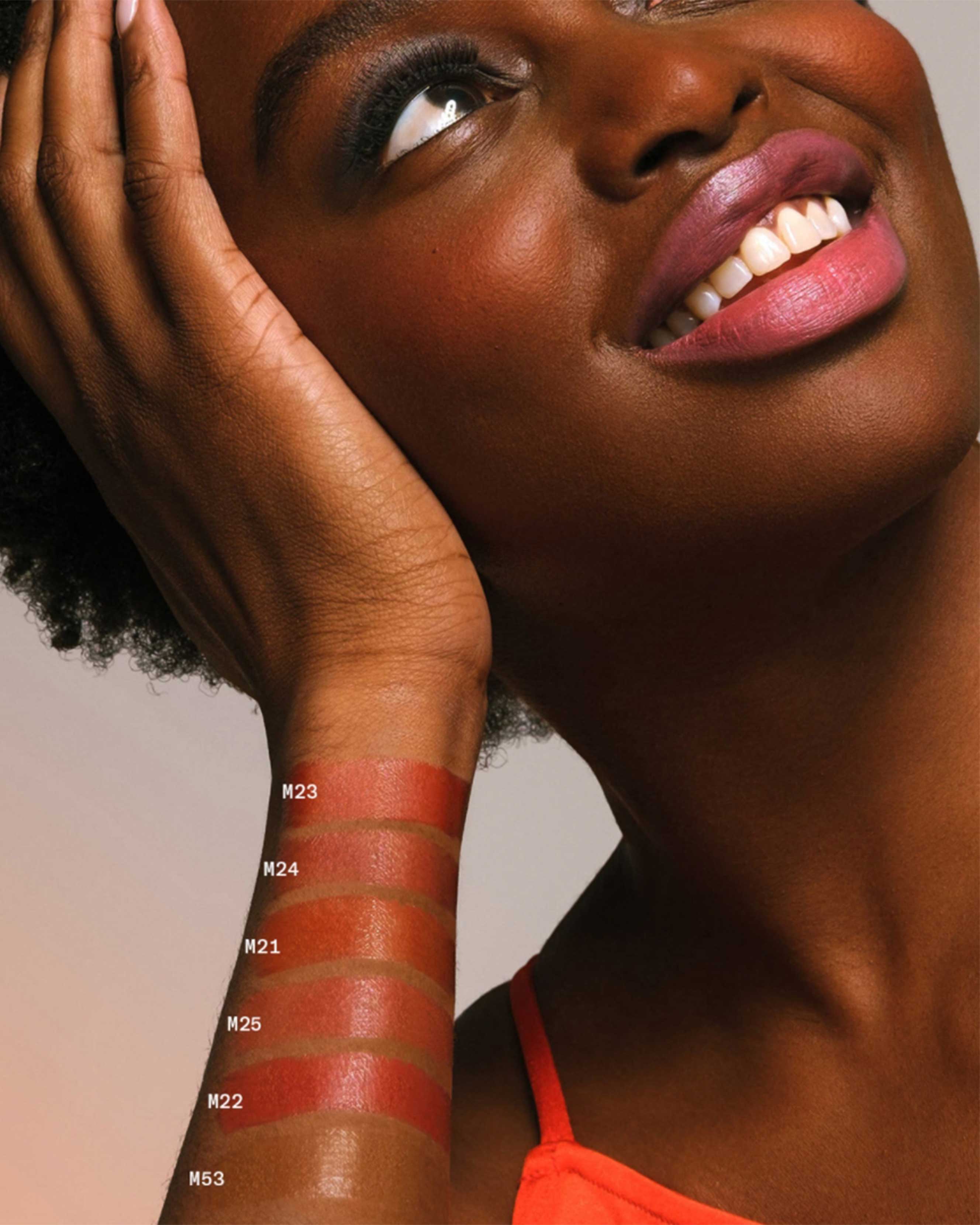 Hydrating Shine Lip Balm 1