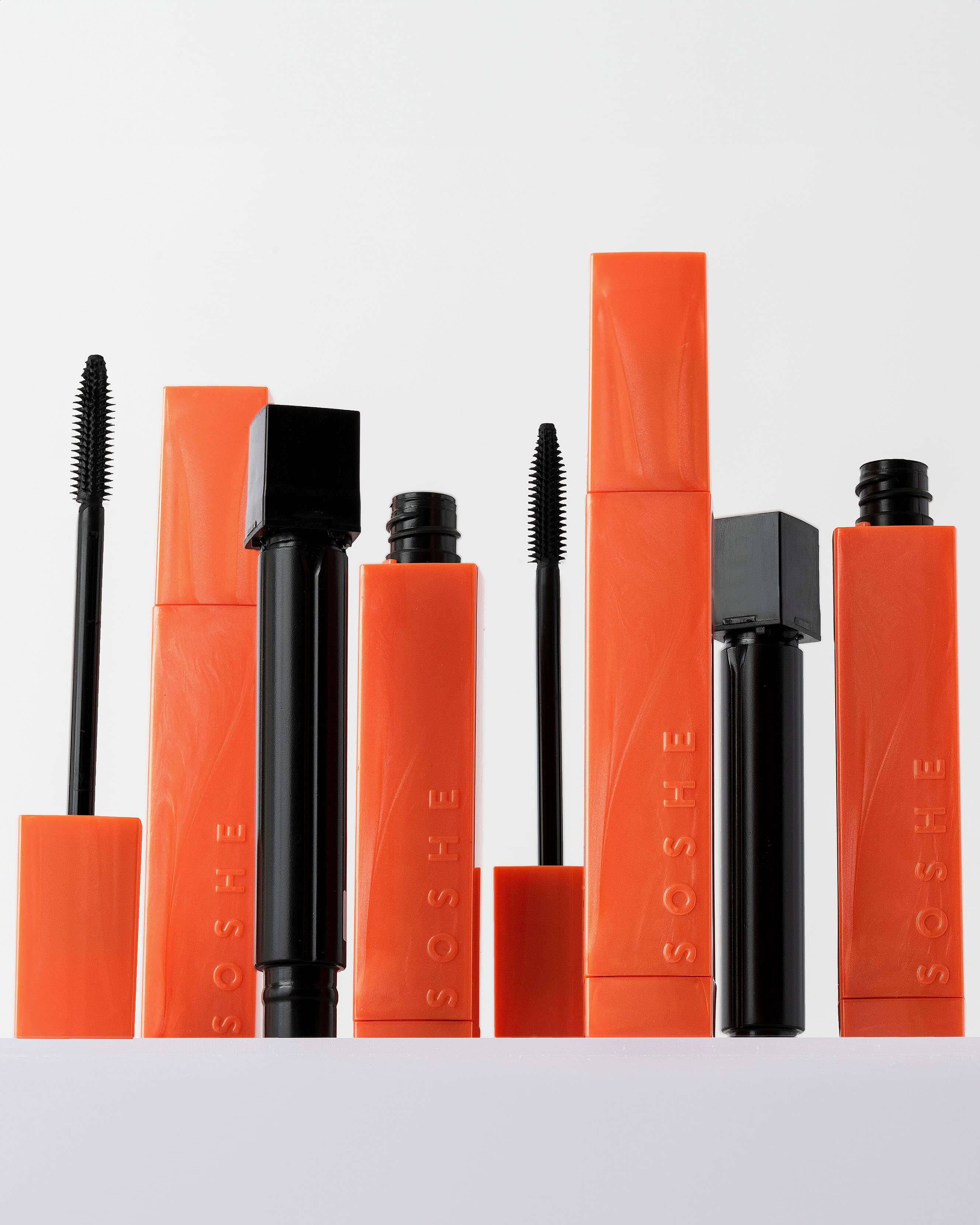 Peptide Lengthening Mascara 8